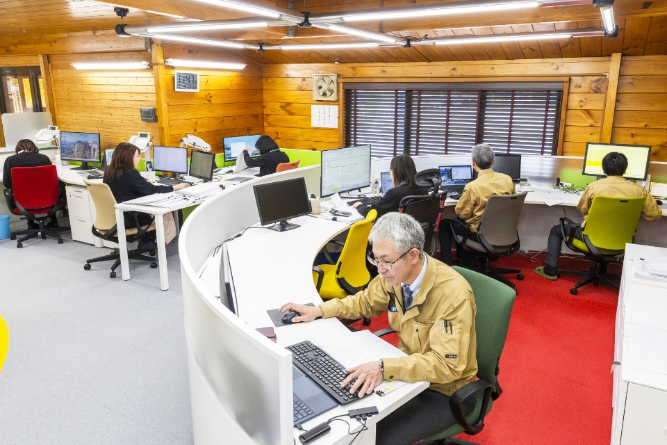 営業部 執務エリア